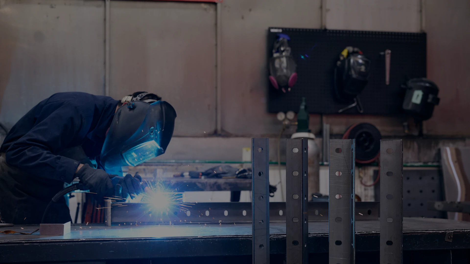 servicios especializados de soldadura para aplicaciones en metal mecánica, amplia gama de técnicas de soldadura, incluyendo TIG, MIG.